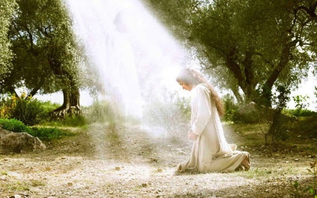 Терпение и смирение. Человек молится богу. ". Высказывания о смирении. Смиренную душою.