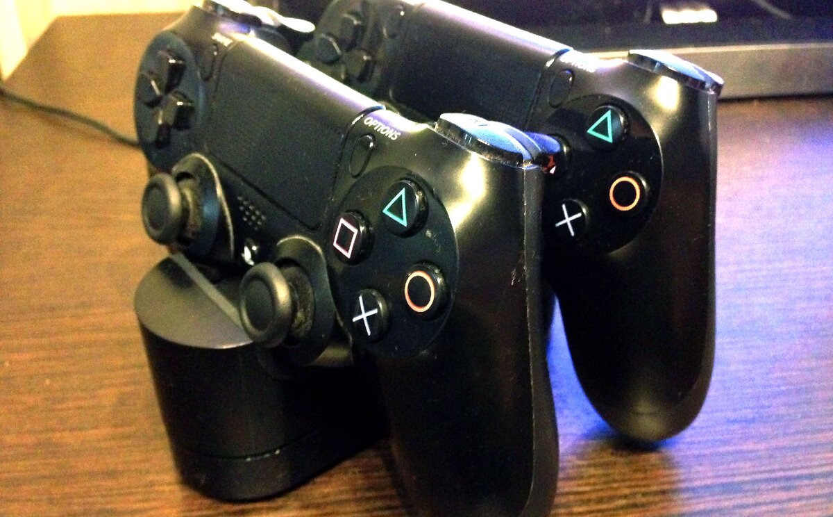 Зарядная станция - Вид сбоку