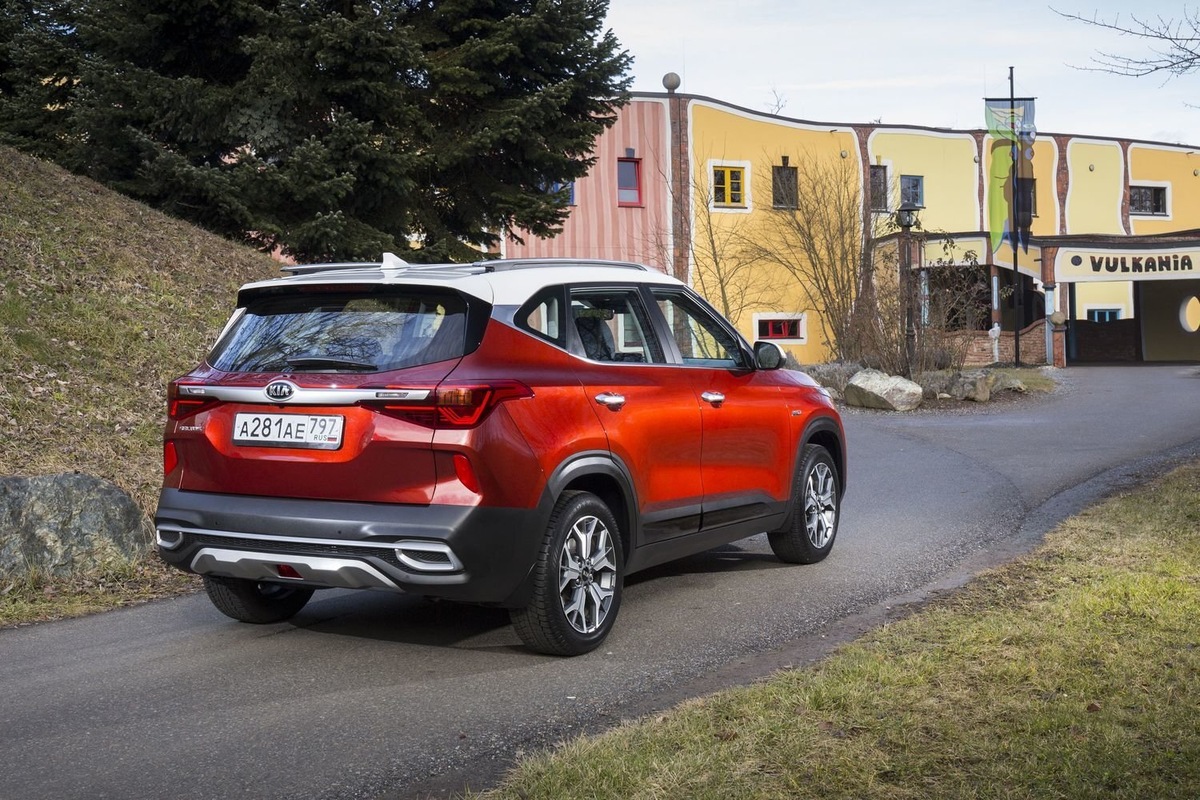 Kia Seltos текущего модельного года