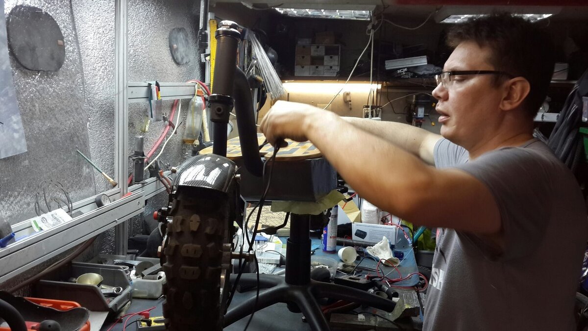 дэка уже на месте)