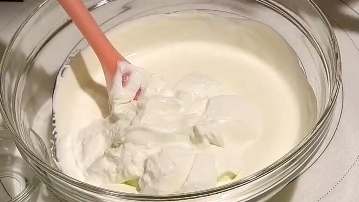 Крем из кефира для торта с заморозкой и сливками