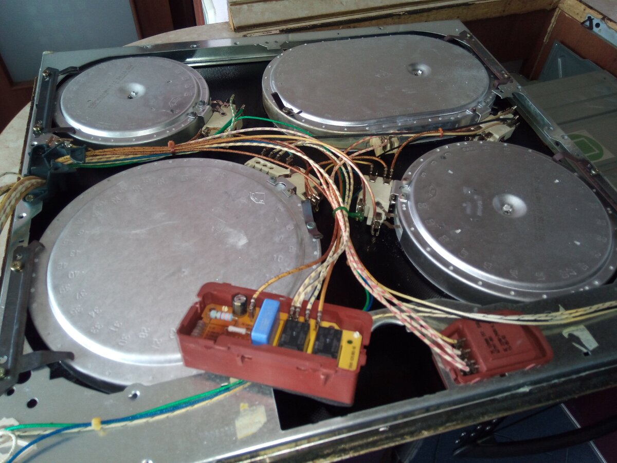 Релейная плата управления конфорками с ленточной спиралью накала