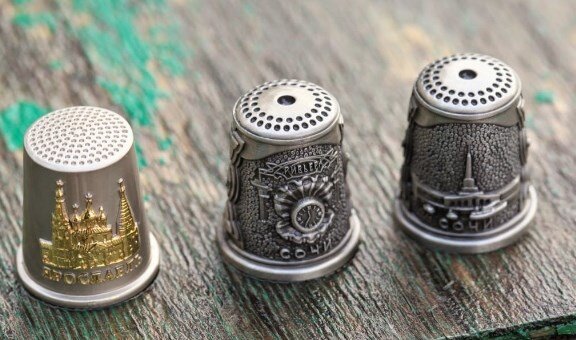 Выиграть в наперстки было невозможно...