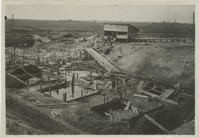 Строительство канализации в Твери
Н. Лебедев, 21 июня 1927 года, г. Тверь, МАММ/МДФ.