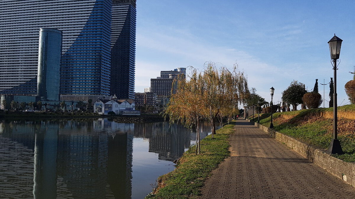 Бизнес в Грузии: активно развивается строительство, особенно в Тбилиси и Батуми