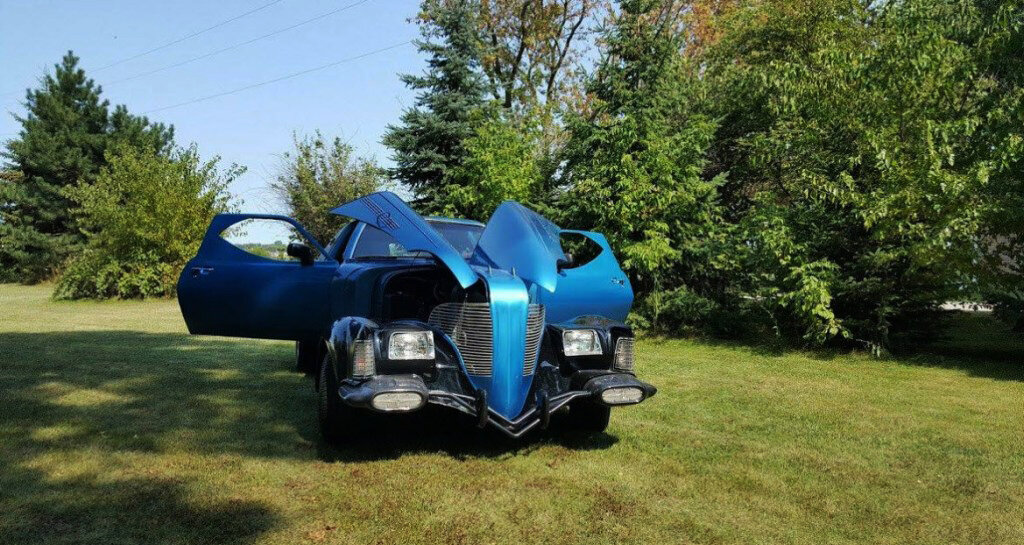 Крутой самодельный автомобиль