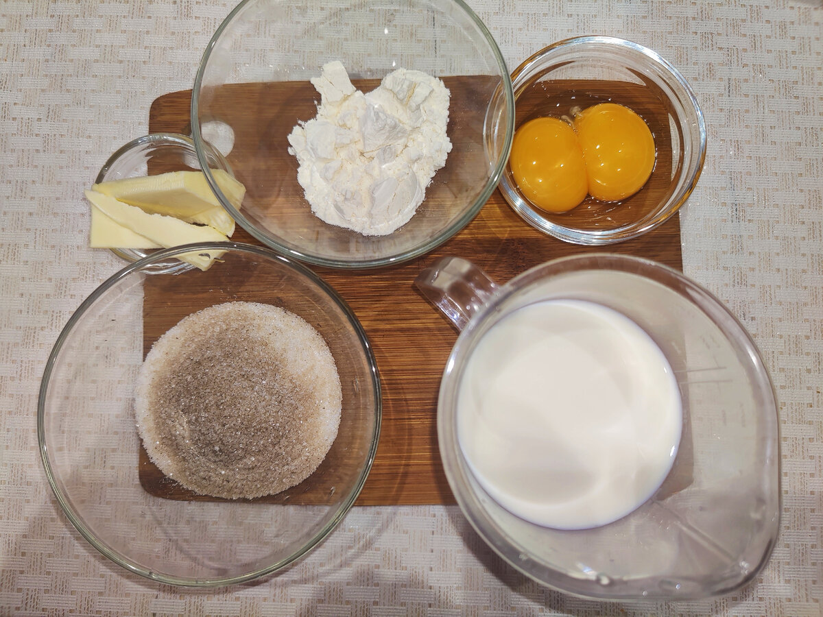 Как приготовить заварной крем: 8 рецептов на любой вкус - Лайфхакер