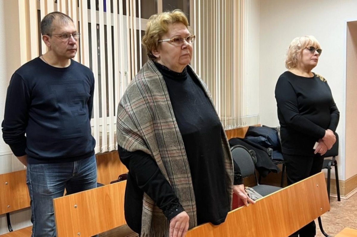    В Новосибирске экс-сотрудников мэрии осудили за мошенничество с квартирами