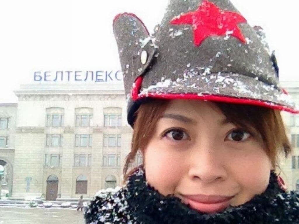 Та самая японка в шапке. Источник: https://uraberica.com/wp-content/uploads/2020/10/201028a01.jpg