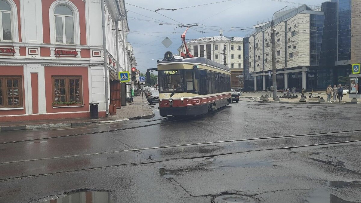     Валидаторы установят в нижегородских ретро-трамваях не раньше начала 2024 года. Об этом NewsNN рассказали в ГП НО «Нижегородэлектротранс».