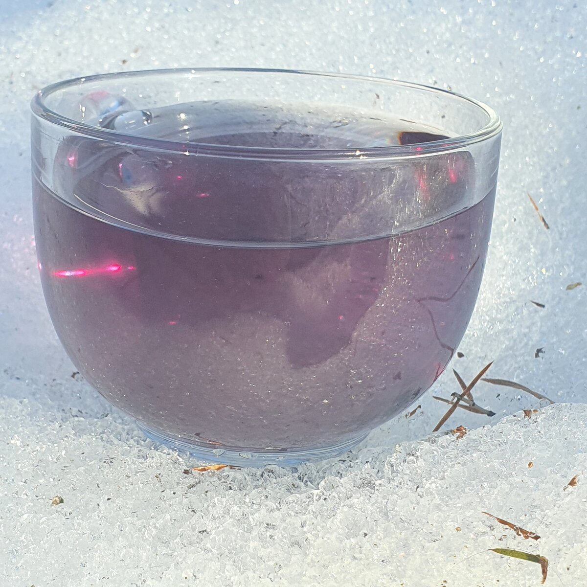    Но чай упорно розового цвета получается!