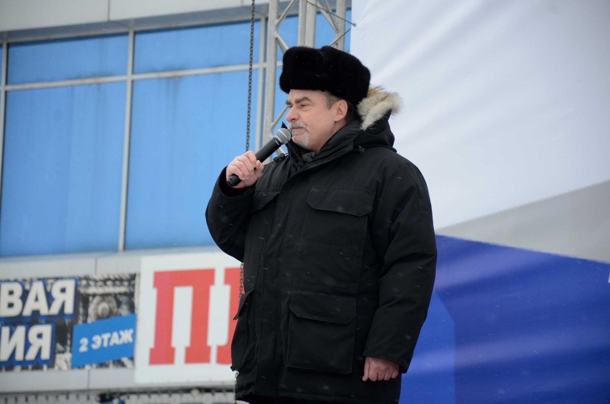  📷    В Оренбурге на площади «Атриум» прошел митинг-концерт, посвященный Дню защитника Отечества Кристина Просвиркина