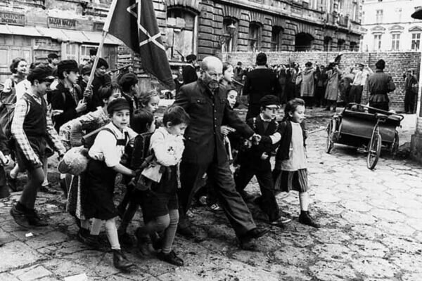    Кадр из фильма «Корчак». Фото: kinopoisk.ru