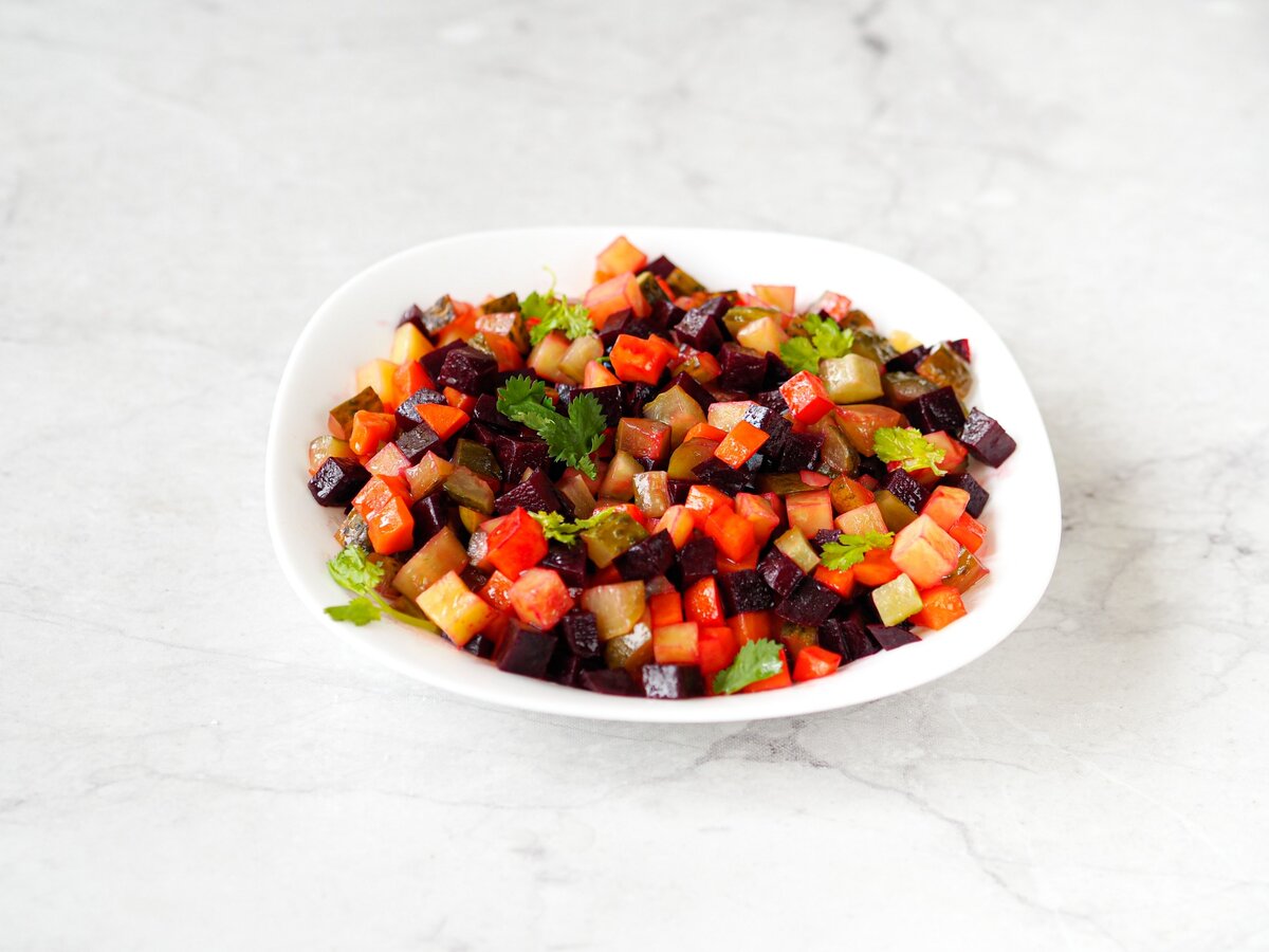 Салат дашка. Салат дарья. Салат дарья искусница. Салат дарья фото. Манкой салат.