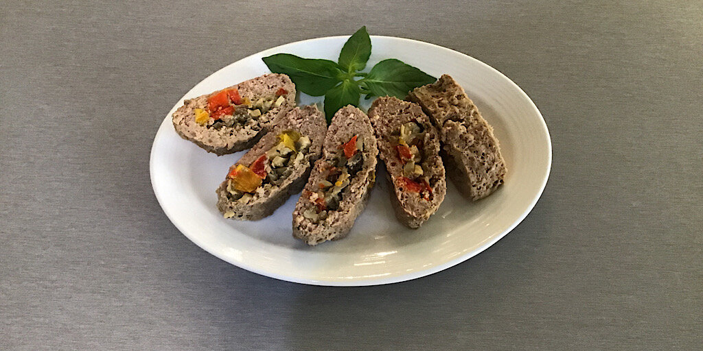 Мясной рулет.