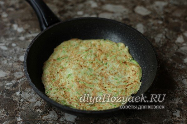 Кабачковый торт с луком и морковью - Кулинарный пошаговый рецепт с фото.