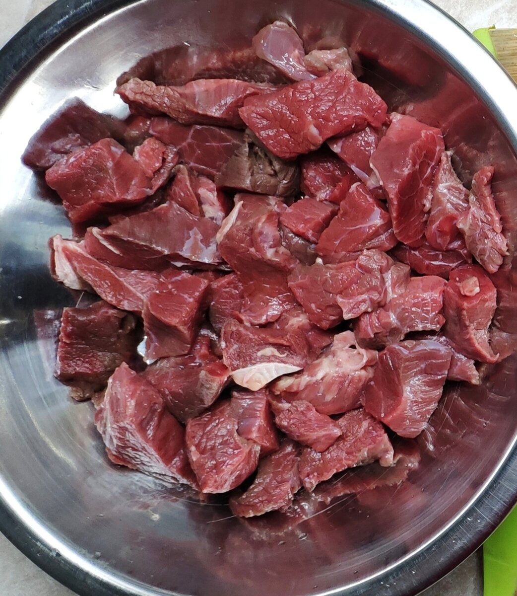 Мясо для горшочков. Нарезка 