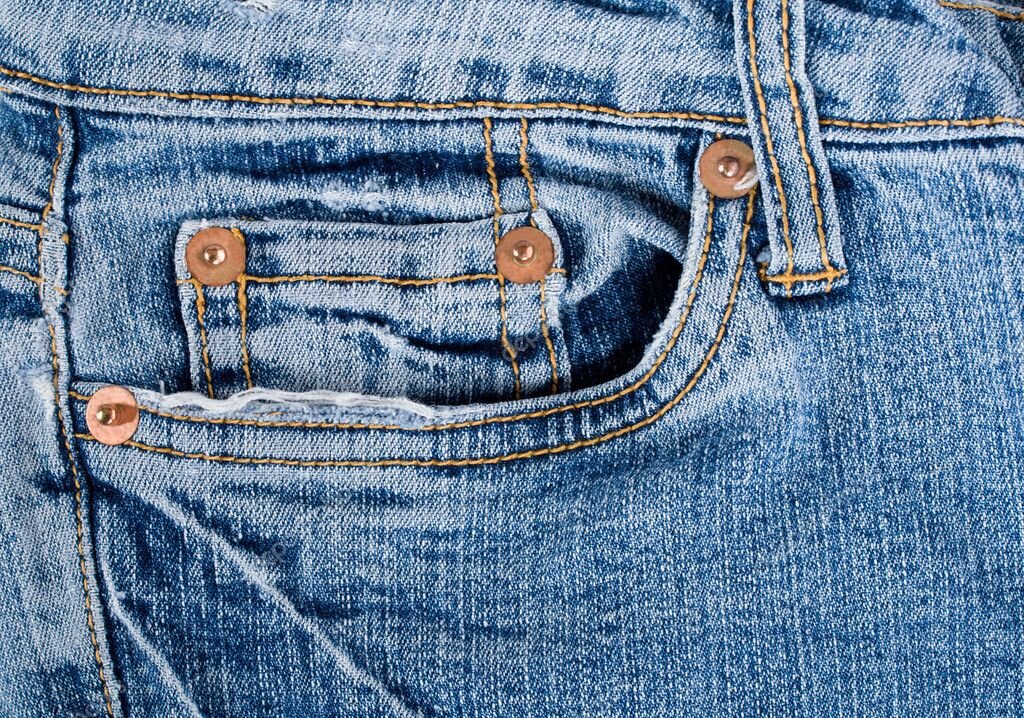 Болты на джинсах