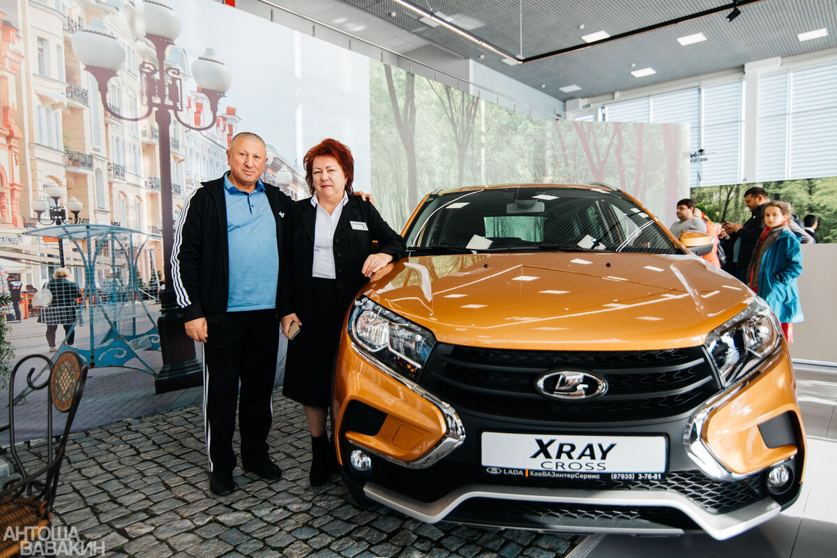 Lada XRay Cross. Источник иллюстрации - Яндекс.Картинки