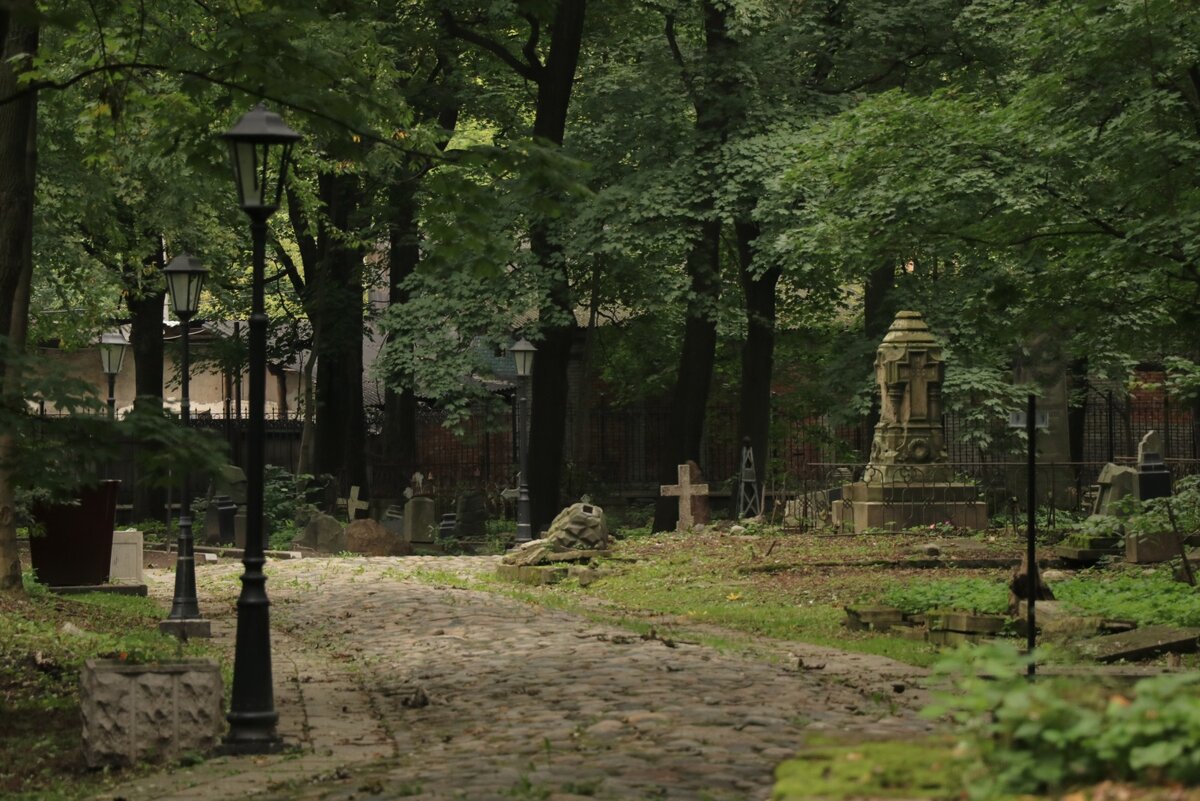 кладбище на васильевском острове