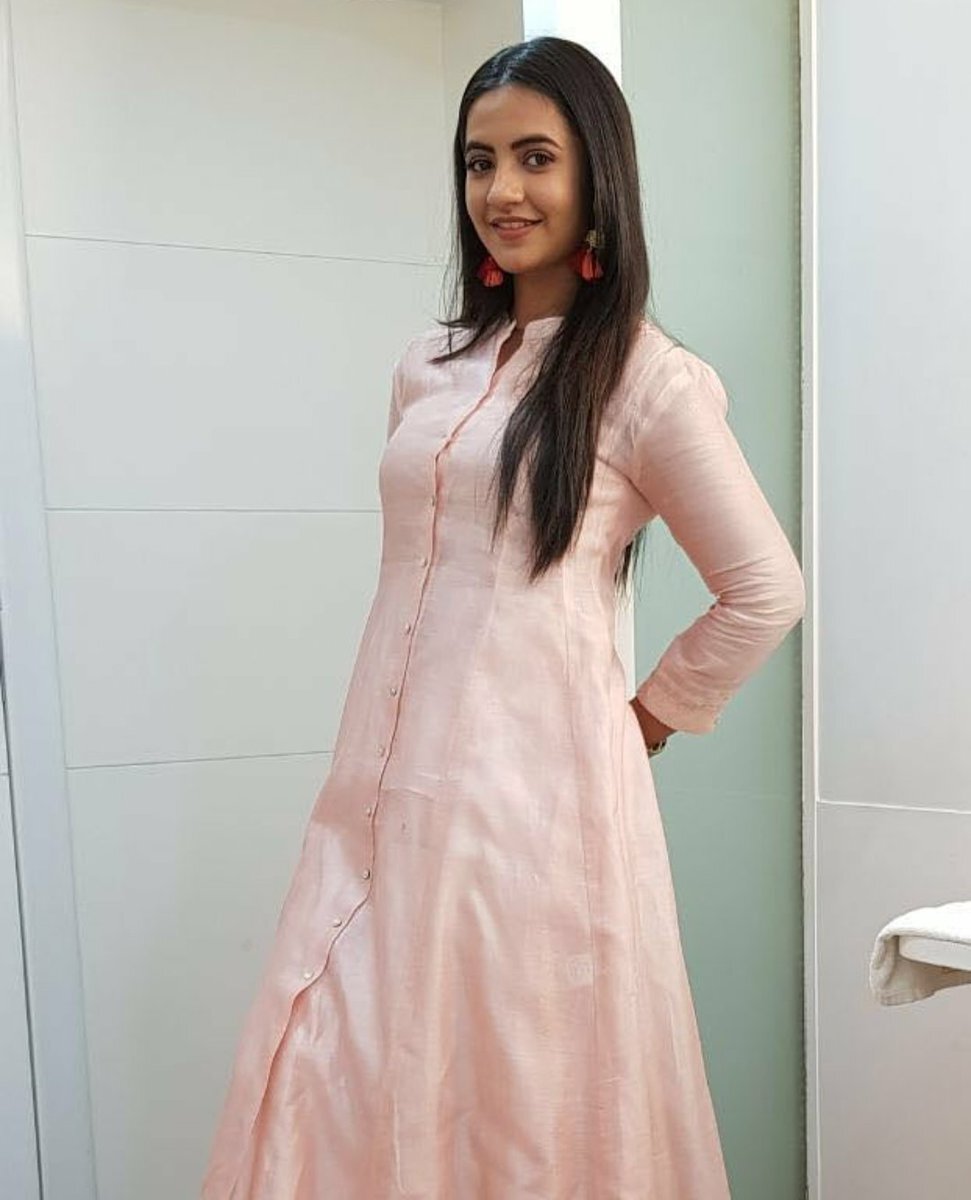 Мира Деостхейл