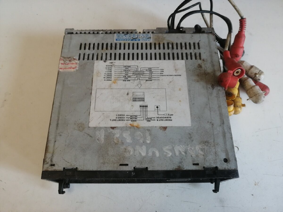 Внешний вид магнитолы