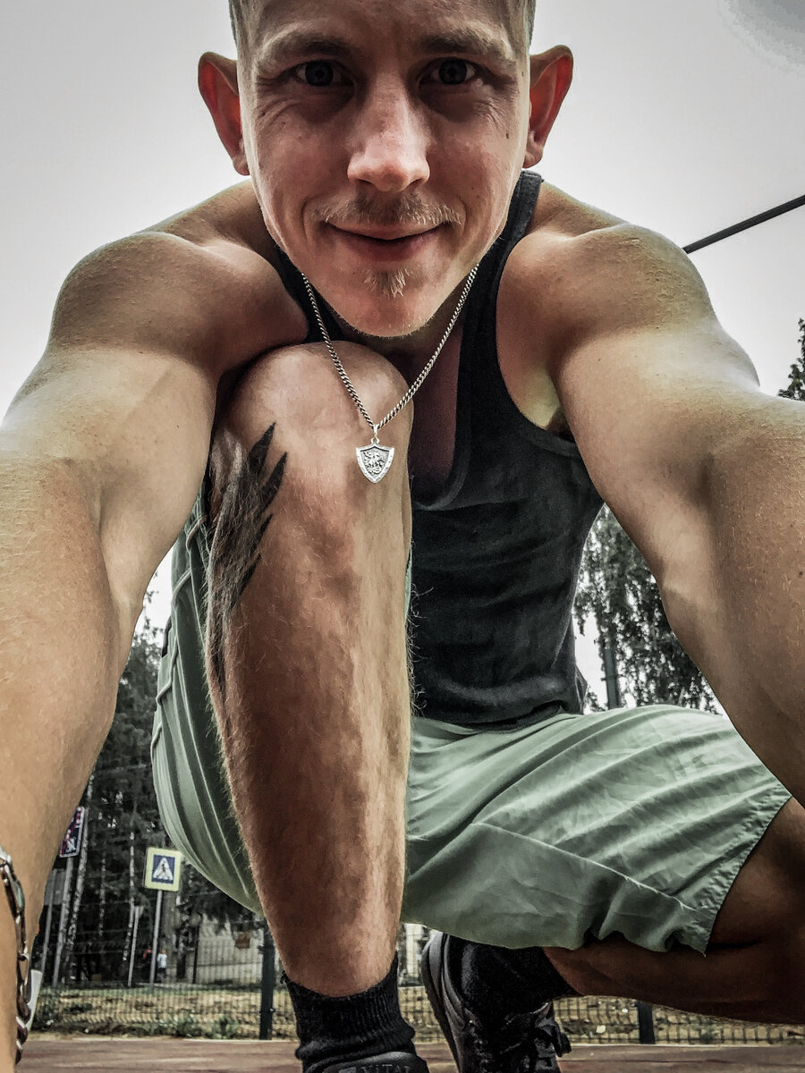 Моя татуировка на ноге сейчас.