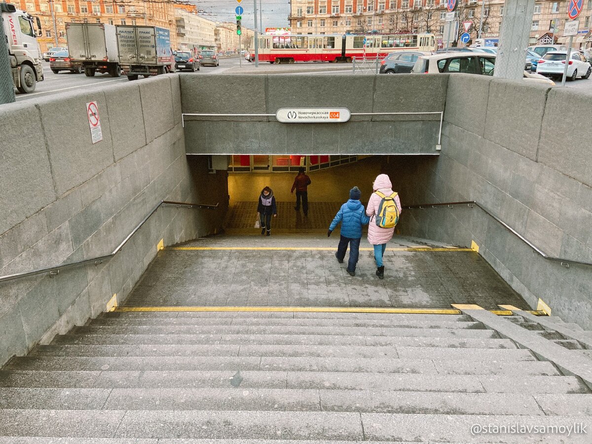 метро новочеркасская в спб