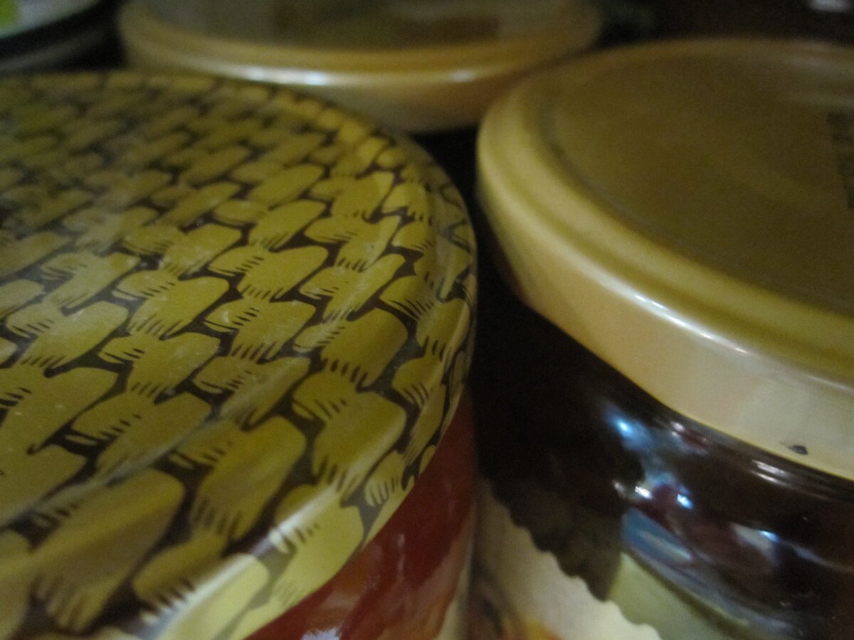 Варенье в магазине "Пятёрочка" представлено в широком ассортименте (фото автора)