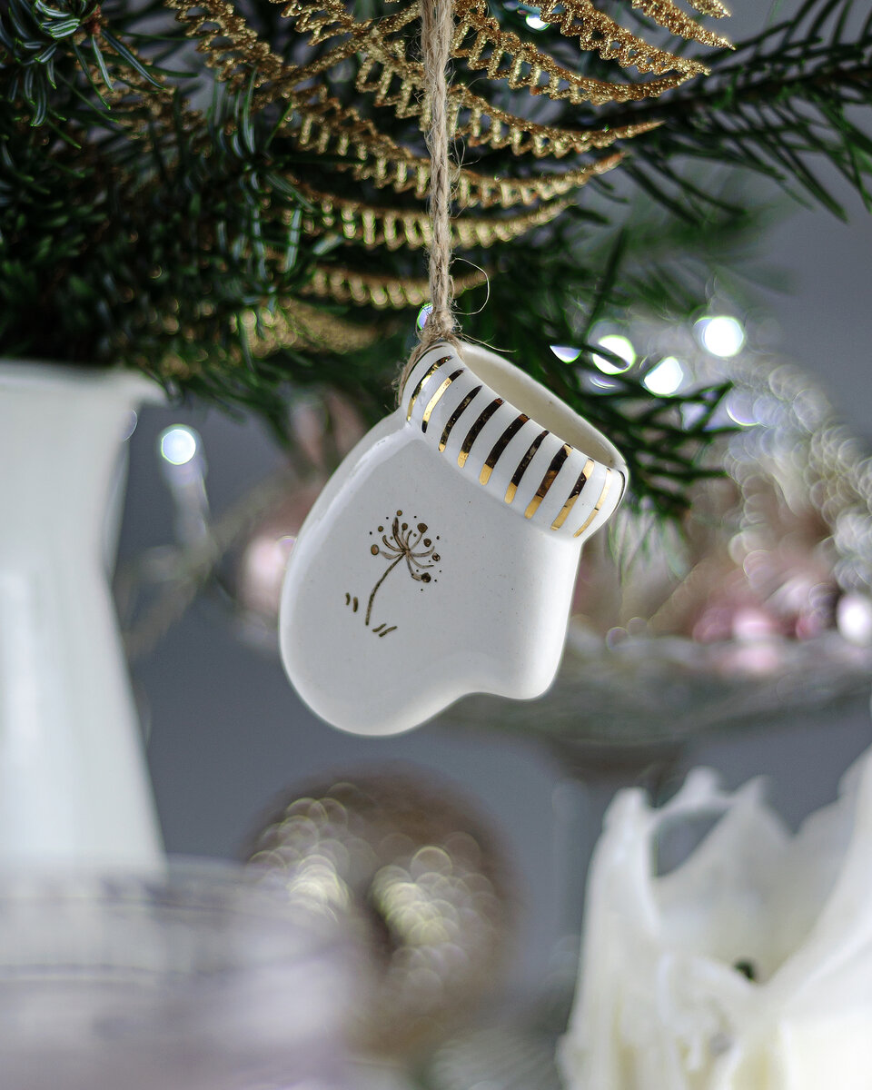 Авторская керамика. Можно приобрести в магазине Creative Market