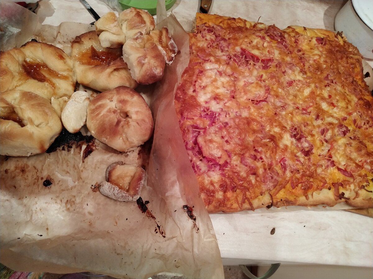 Печем с дочкой. 