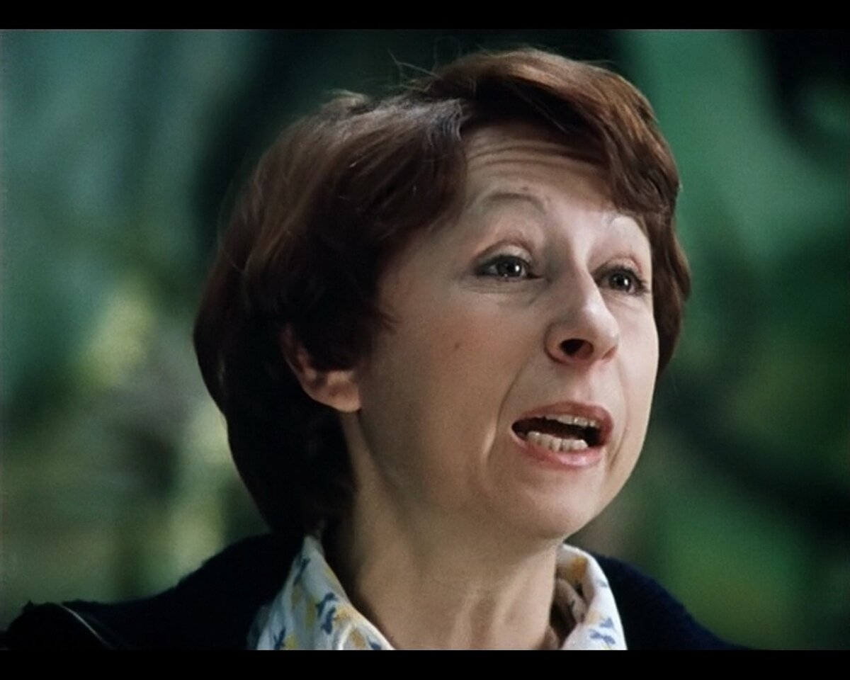 Кадр из фильма "Гараж"