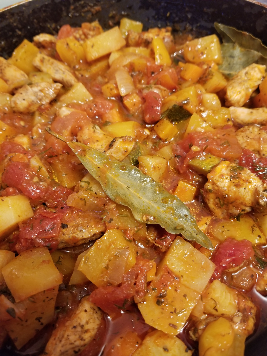 рагу овощное с курицей