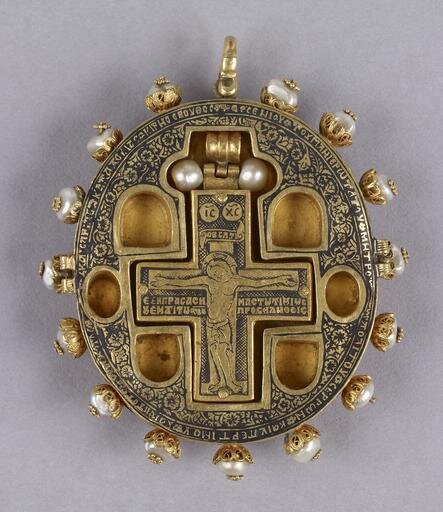 https://tiger.kilomonkey.com/free-public-domain-images-greek_reliquary_pendant_with_1/NfYCEe3VsuF8KGrDXDDLmit2J4OvjyCf5ROScpENQr9K.html
