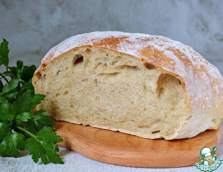 Ароматный домашний хлеб с хрустящей корочкой.