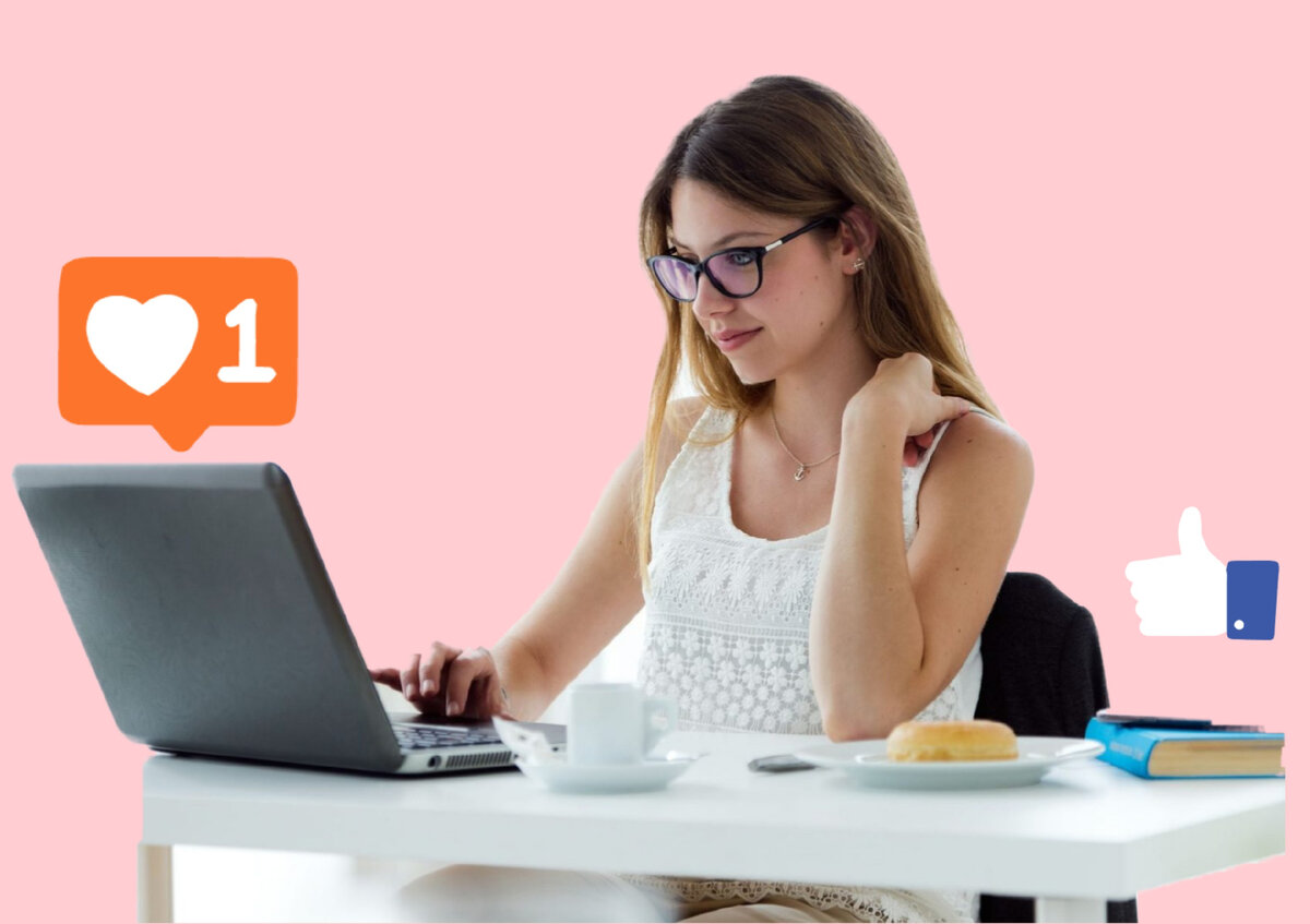 Блогер за работой