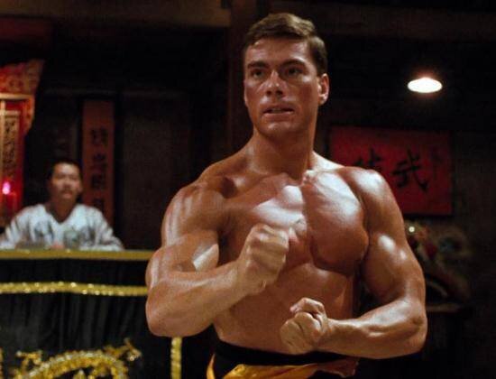 Кадр из х/ф "Кровавый спорт". Жан Клод Ван Дамм в роли Фрэнка Дюкса.
