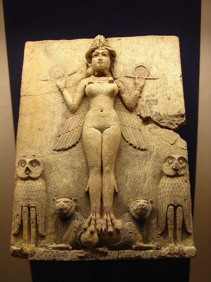 Рельеф Берни («Царица ночи») согласно одной из версий — изображение Лилит; начало II тыс. до н. э. Британский музей. Фото их Википедии