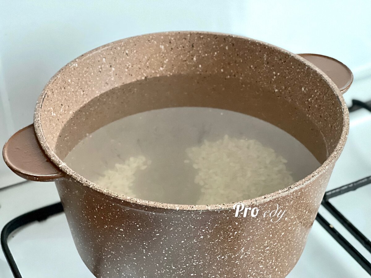 После закипания обязательно снимаю пенку.