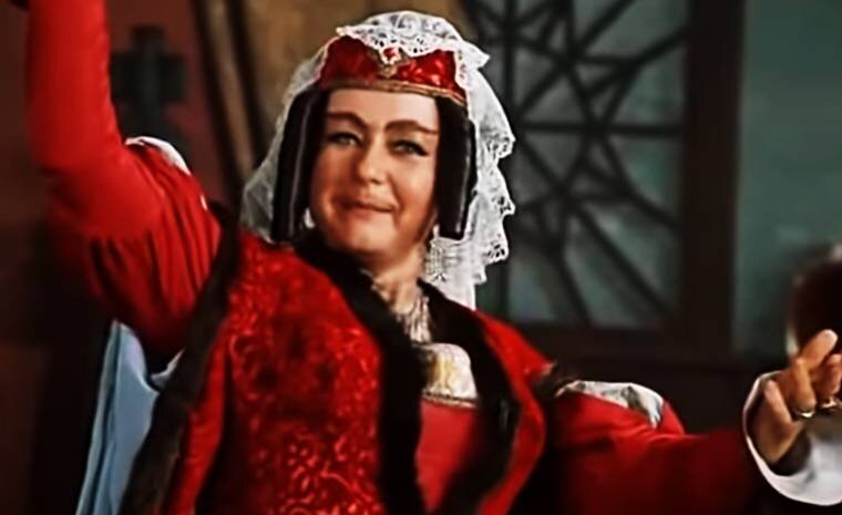 Кадр из фильма-спектакля "Ханума"