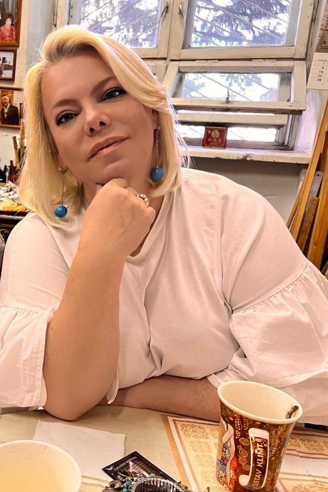    Яна Поплавская