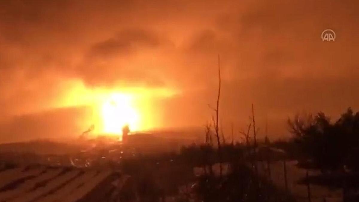    Зарево от взрыва:t.me/rt_russian / "Анадолу"