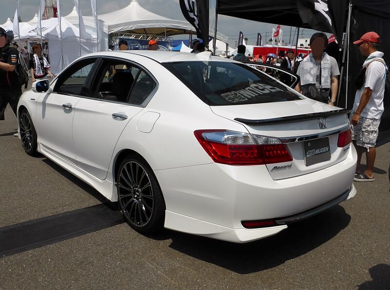 Хонда Аккорд гибрид