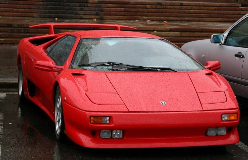 Основатель компании Ферруччо Ламборгини, как и многие создатели автомобилестроительных предприятий, страстно увлекался механизмами с самого детства. Он окончил инженерную школу в Болонье, затем работал механиком в армии Италии. После окончания Второй мировой войны Ламборгини переделывал военную технику в сельскохозяйственную. Он уже тогда использовал изображение быка в качестве эмблемы для своей продукции, поскольку по гороскопу был тельцом.