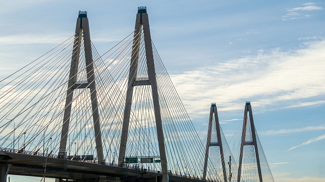 новый мост через обь в новосибирске. большой обуховский мост в санкт-петербурге. новый мост в кременчуге проект. вантовый мост запорожье. ремонт вантового моста 2024.