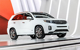  Всего 86 статейУпорядочить: по новизне по рейтингуНовый KIA Sorento: победа над городскими джунглямиПохоже, ждать от российских чиновников хороших дорог – дело бессмысленное, а успешно ездить по разбитым трассам может далеко не каждая машина. Хороший и относительно доступный вариант предлагает компания КИА, представившая обновленный KIA Sorento.
