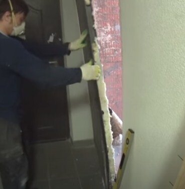 демонтаж старой двери