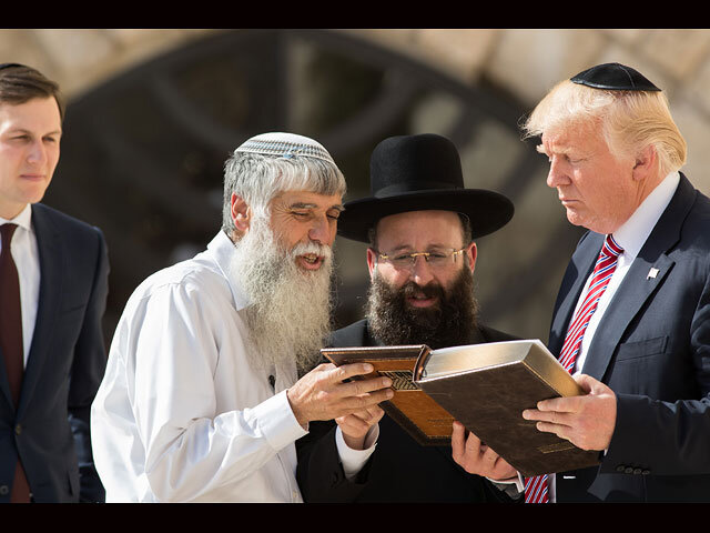 Трампом управляют Евреи