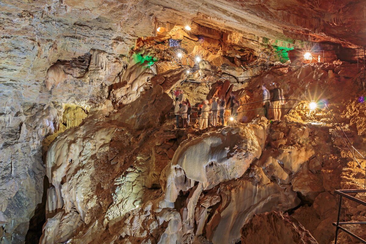 Пещера "Ялтинская" на Ай-Петринской яйле