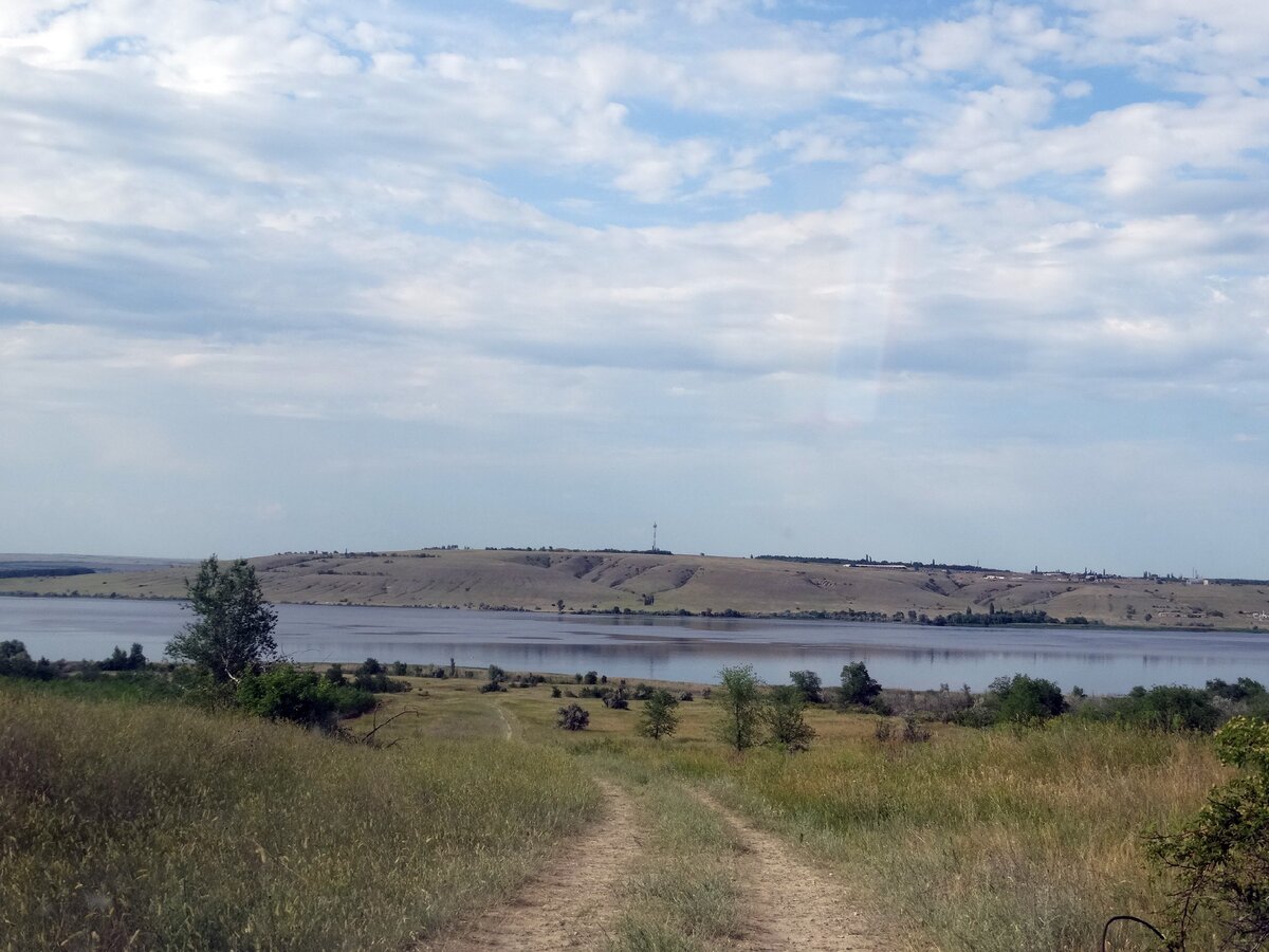 Погода суводская волгоградская область дубовский. Горный Балыклей Волгоградская область. Залив горный Балыклей.